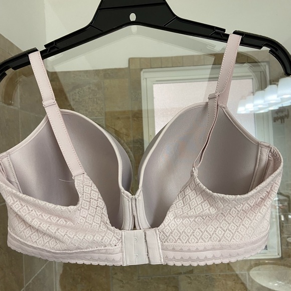 Chantelle 34G/34DDDD Lucie Lace Demi T-Shirt Bra NWOT - Picture 7 of 8